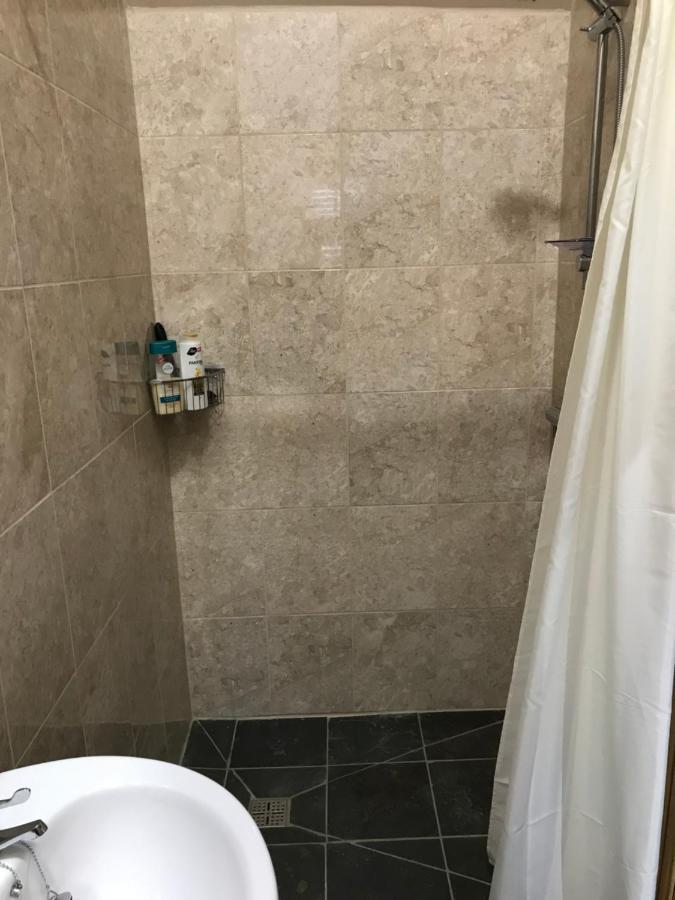 Nuneaton - Cottage - Sleeps 2 - Parking - Garden מראה חיצוני תמונה